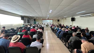 Coprossel cresce acima da média das cooperativas, no paraná, e reforça papel no desenvolvimento regional